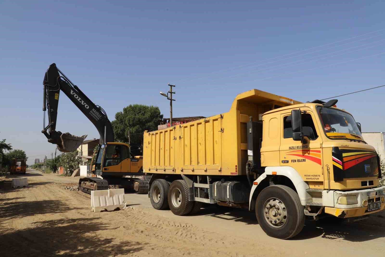 Nazilli Belediyesi’nden Sümer’de yol çalışması gerçekleştiriyor
