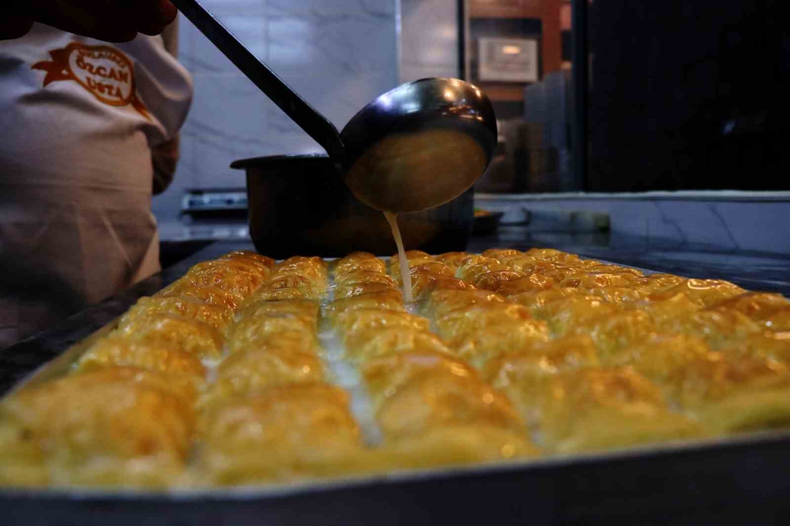 Bu bayram sporcusundan diyabet hastasına kadar herkes baklava yiyebilecek
