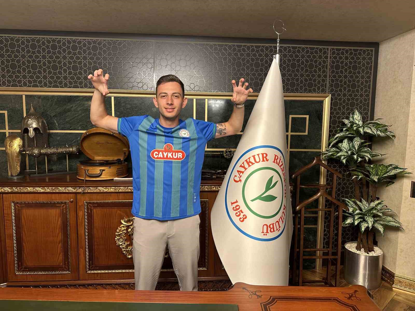 Çaykur Rizespor, Giannis Papanikolaou’u renklerine bağladı
