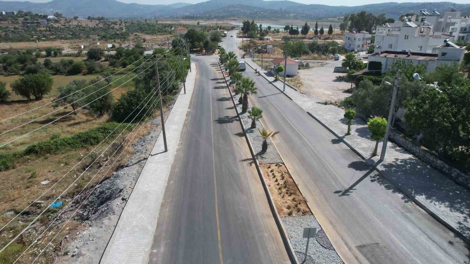 Başkan Aras Yalıkavak ve Mumcular yol çalışmalarını inceledi
