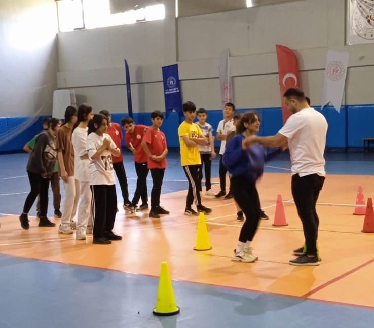 Tatvan’da spor liselerine hazırlık kursu açıldı
