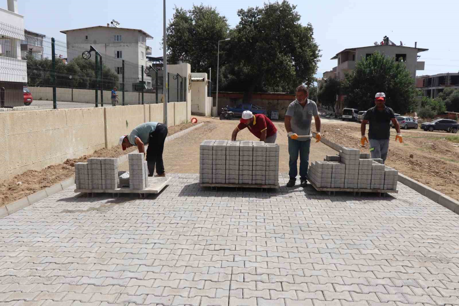 Pınarbaşı Mahallesi toz, toprak ve çamurdan kurtuldu
