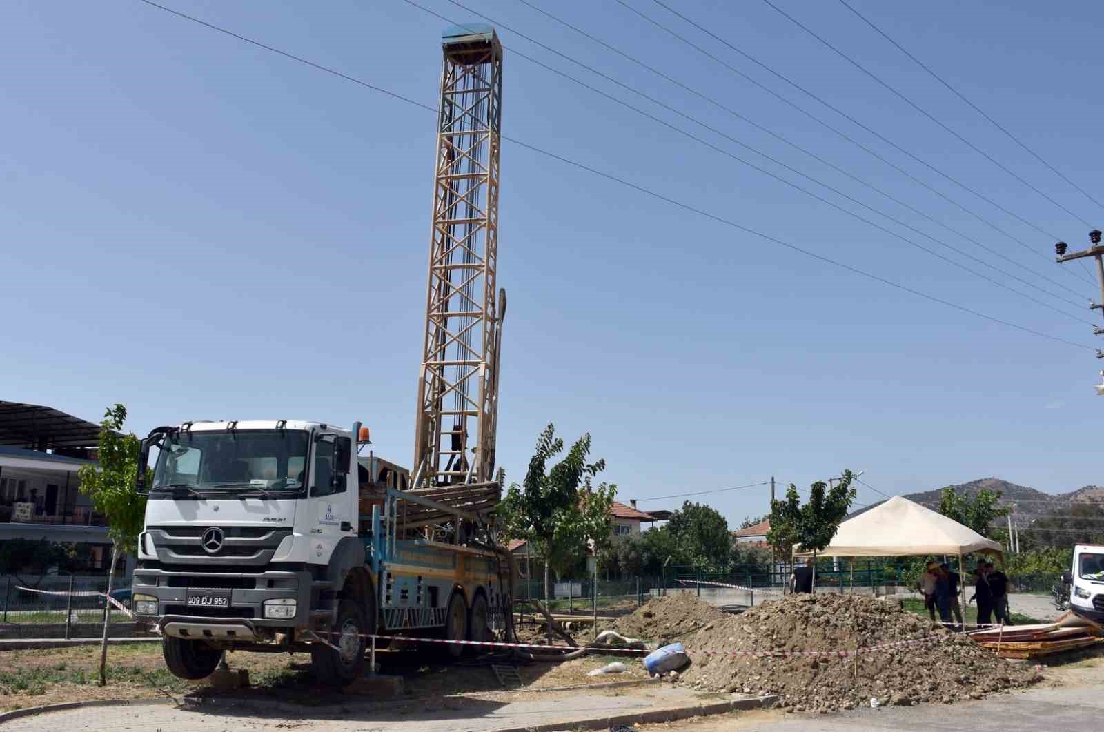 Başkan Zencirci, sondaj çalışmasını yerinde inceledi
