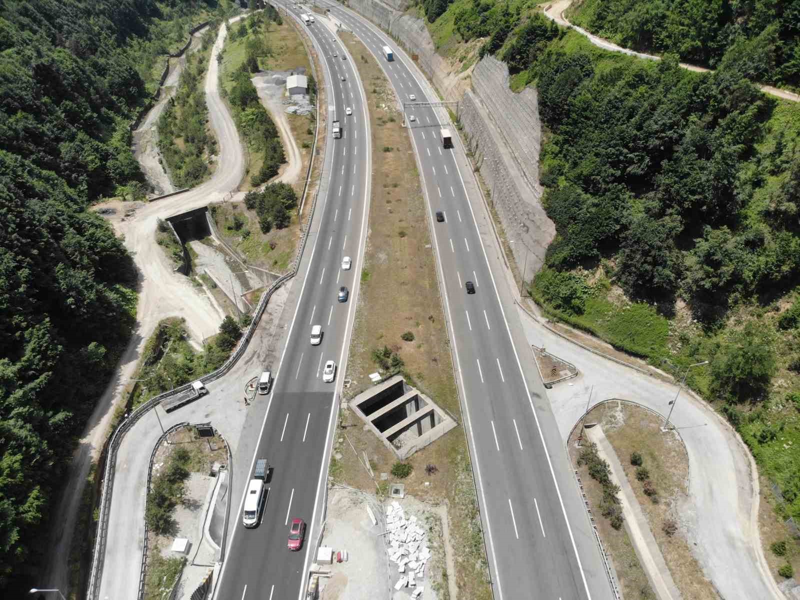 Bolu’da büyük araçların geçişi pazar gününe kadar yasaklandı
