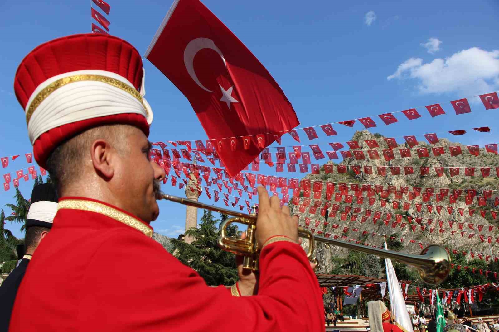 MSB Mehteran Birliği, şehzadeler şehri Amasya’yı coşturdu
