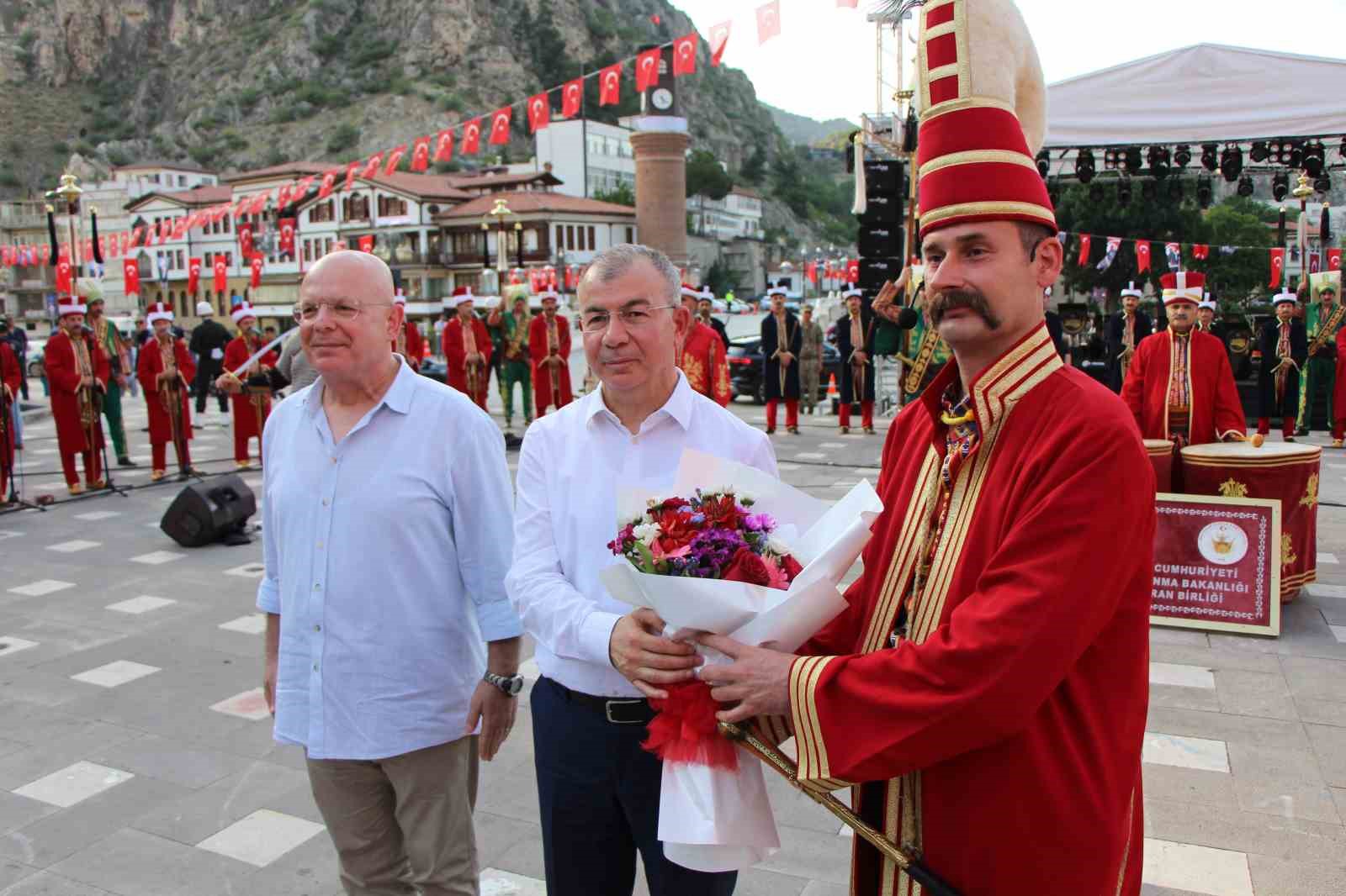 MSB Mehteran Birliği, şehzadeler şehri Amasya’yı coşturdu
