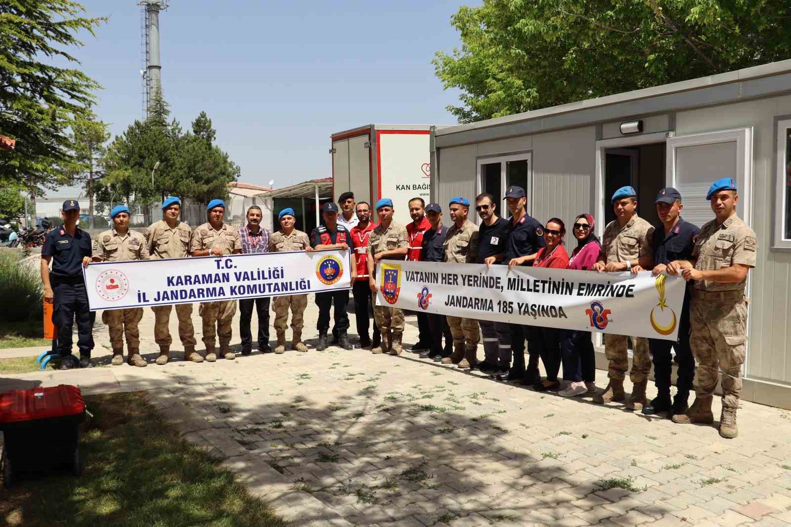 Karaman’da jandarmadan kan bağışı
