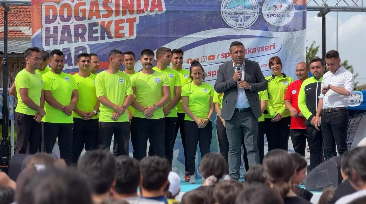 Spor a.Ş.’den Tomarza’da karne şenliği
