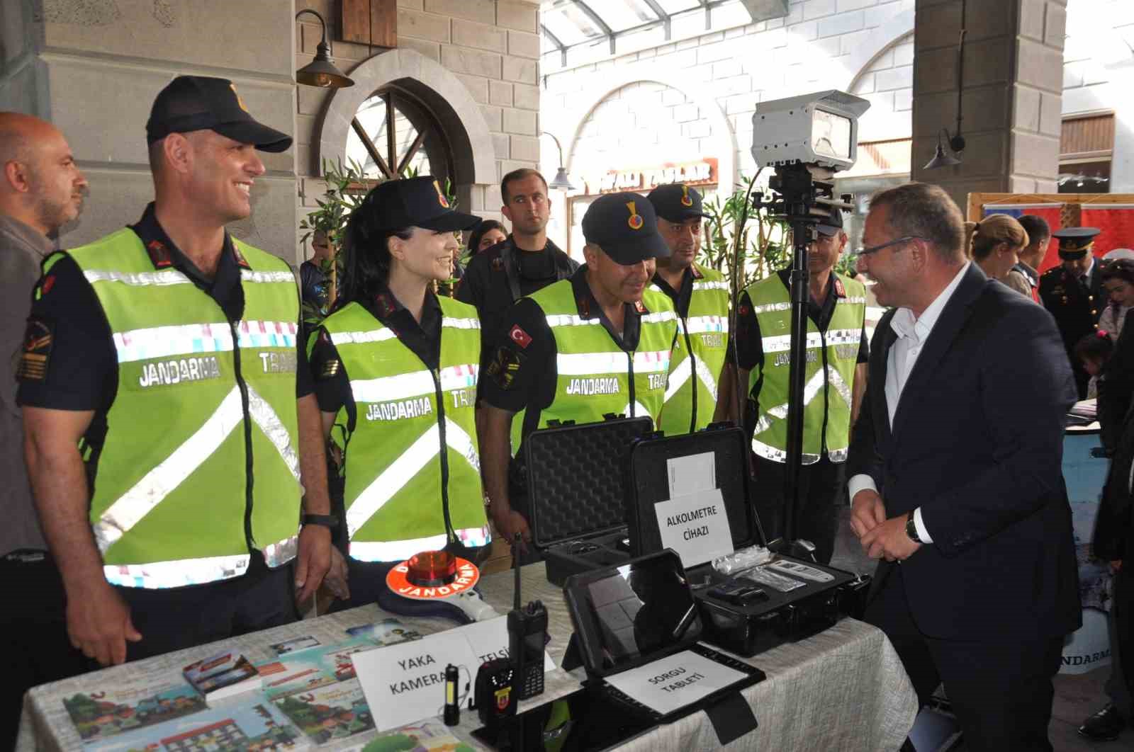 Kars’ta jandarmanın 185. Yıldönümü etkinliğini
