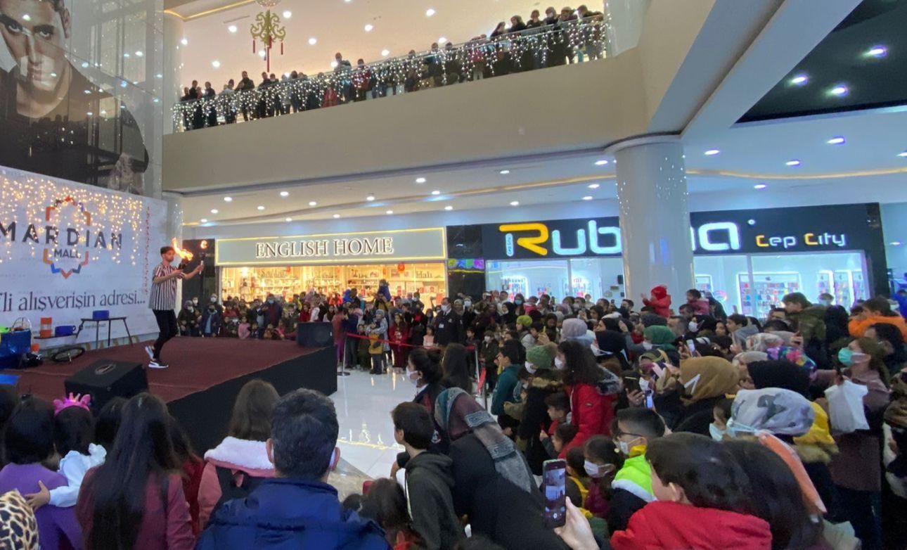 Mardian Mall’de bayram alışverişi çoşkuyla başladı
