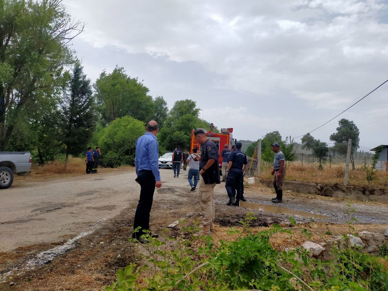 Denizli’deki yangın yerleşim alanlarından uzaklaştı
