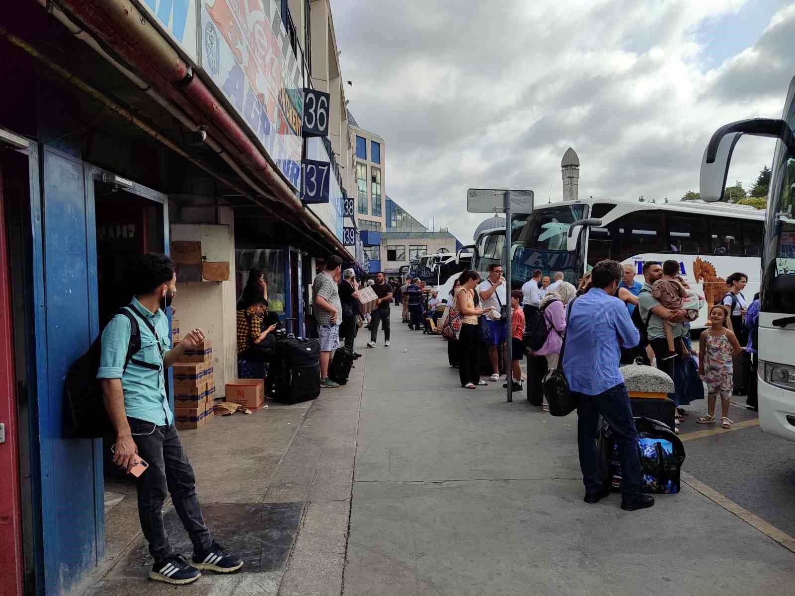 15 Temmuz Demokrasi Otogarı’nda bayram yoğunluğu
