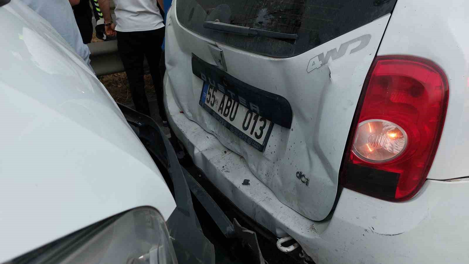 Samsun’da zincirleme trafik kazası: 3 yaralı
