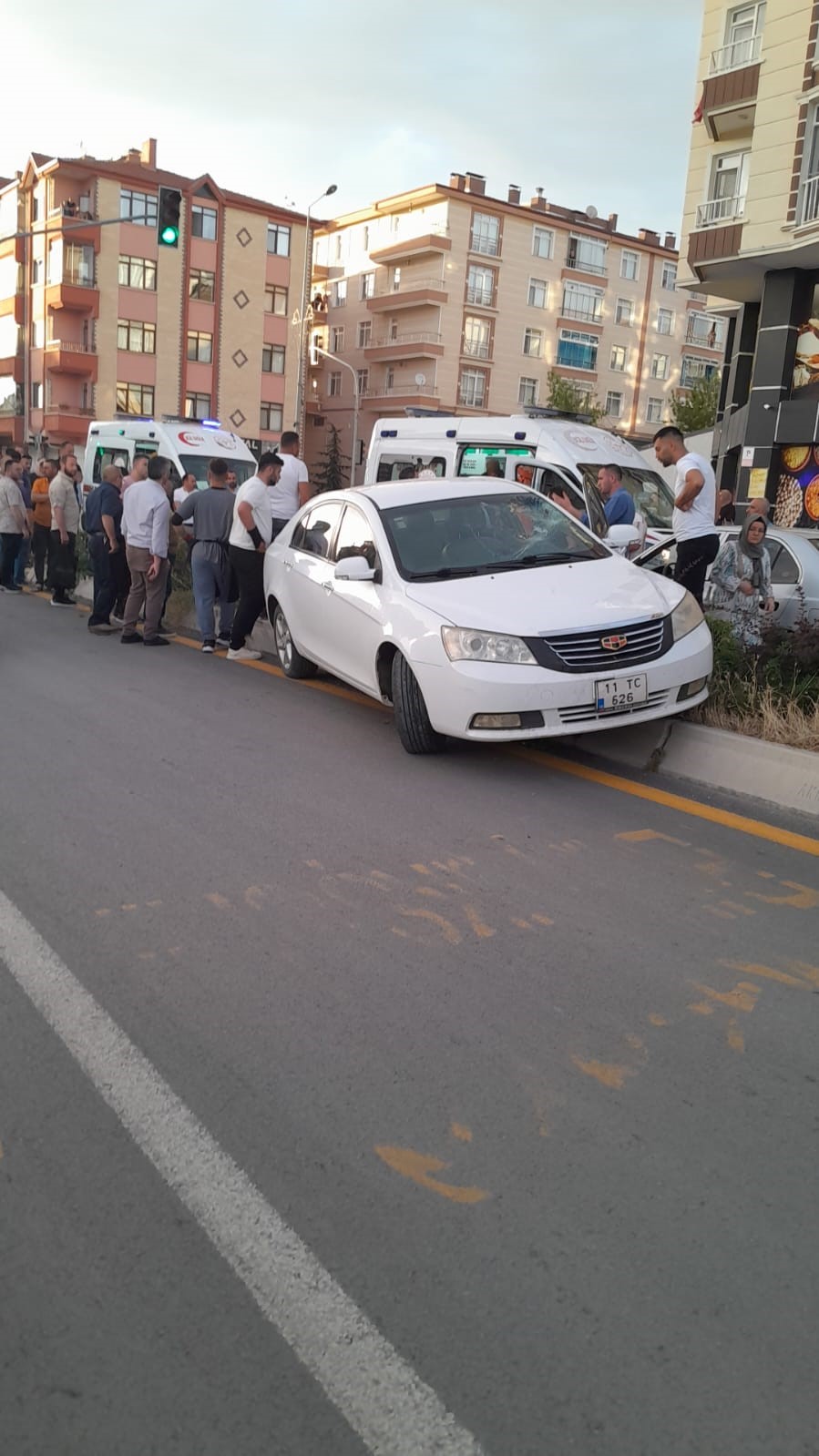 Başkent’te ehliyetsiz sürücünün çarptığı yaya yaralandı
