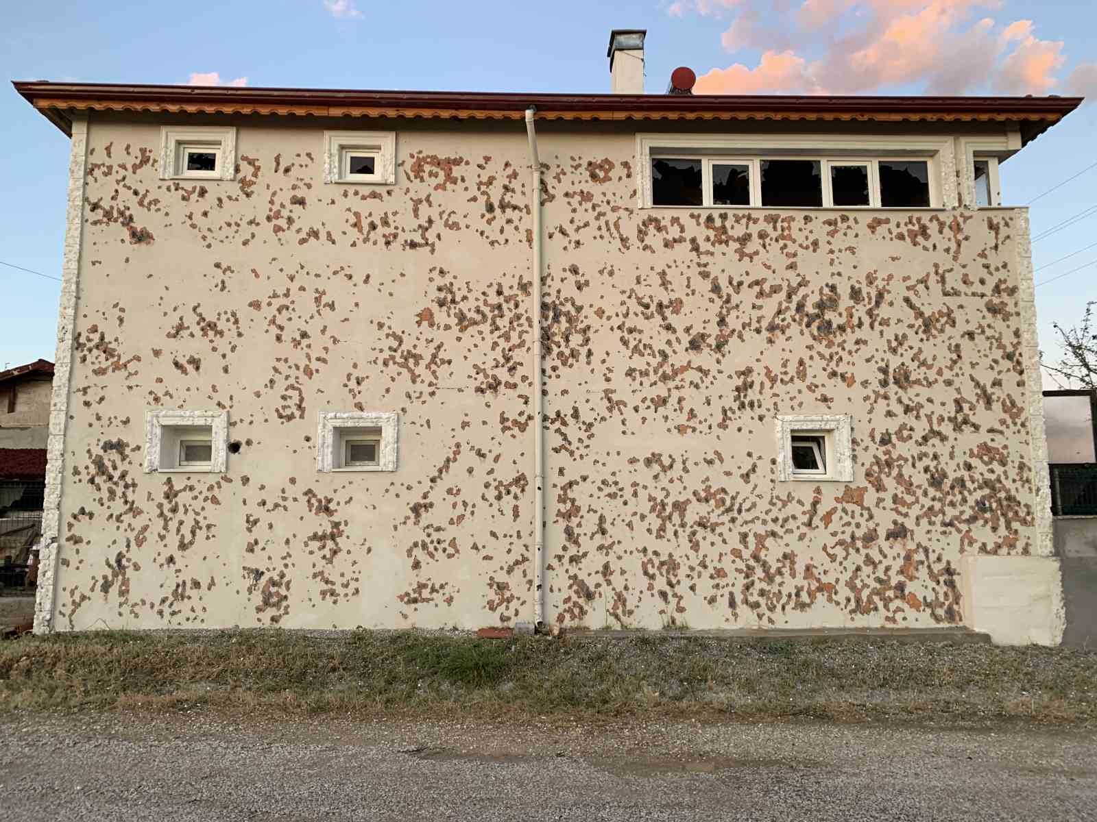 Kırklareli’ni dolu vurdu: Ekili alanlar, araçlar, evler hasar gördü
