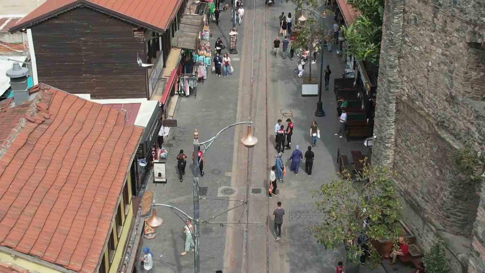 Bursa’da bayram öncesi polis kuş uçurtmadı
