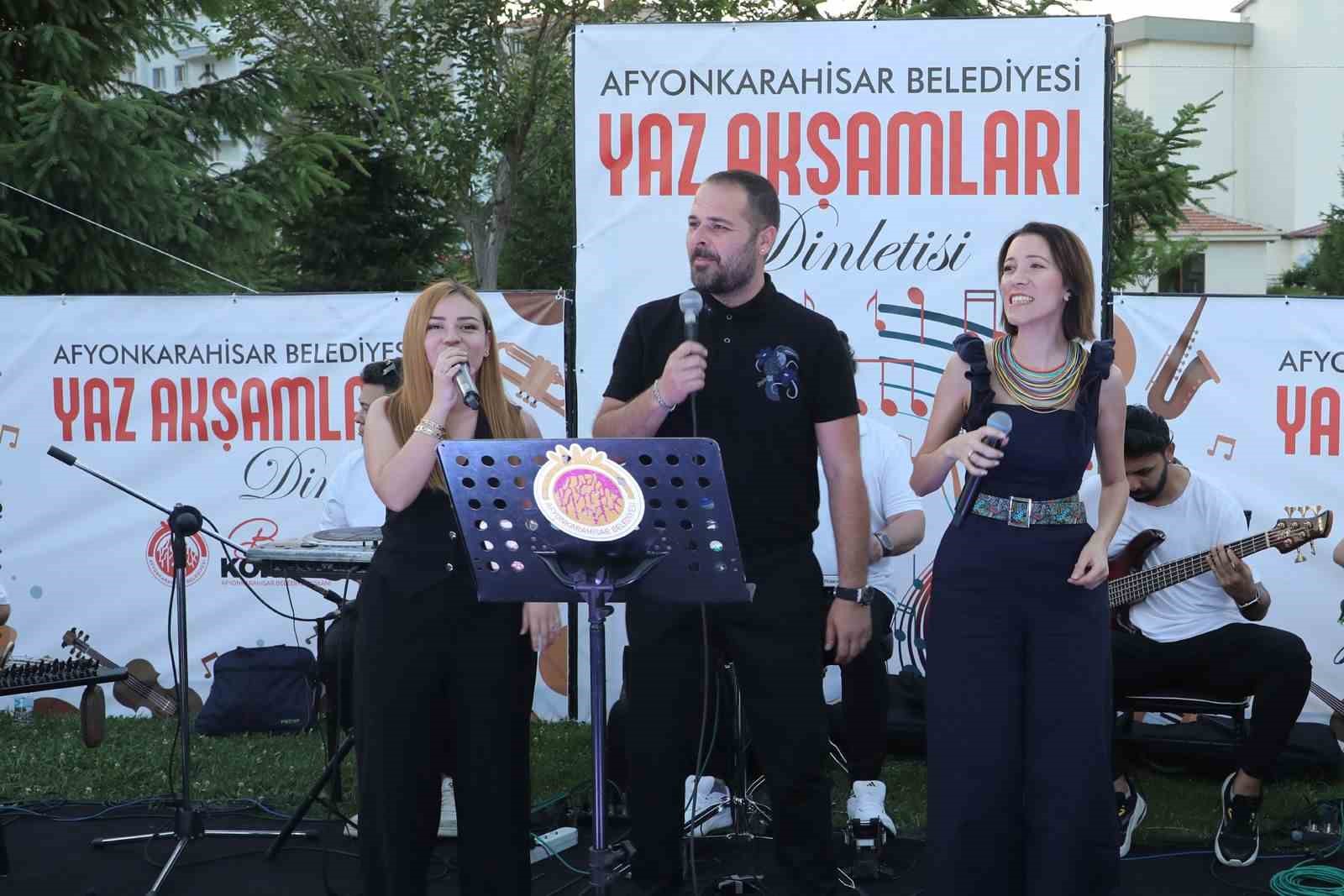 Yaz Akşamları Konserleri sürüyor
