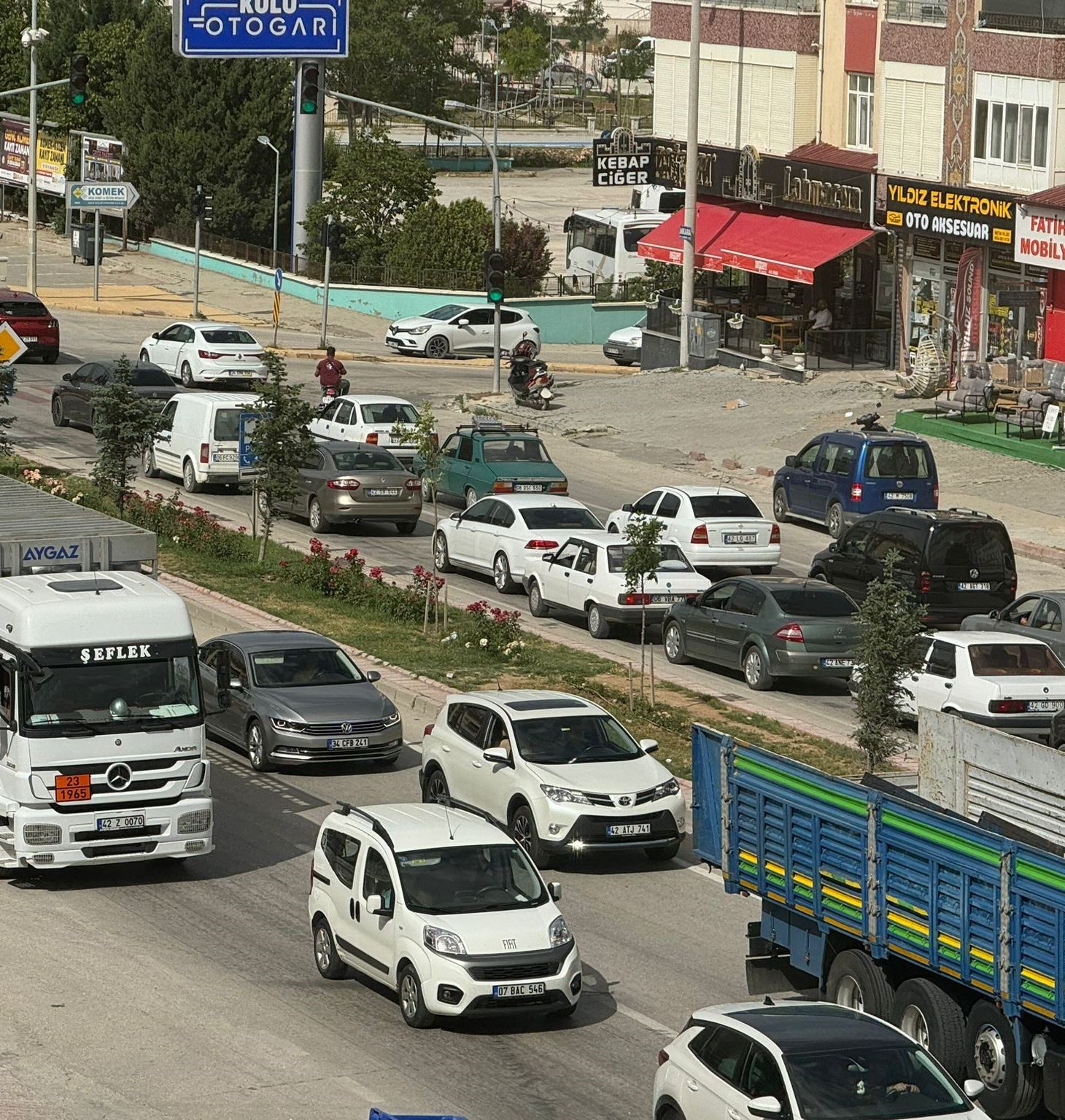 Konya-Ankara Kara yolunun geçiş noktası Kulu’da tatil yoğunluğu
