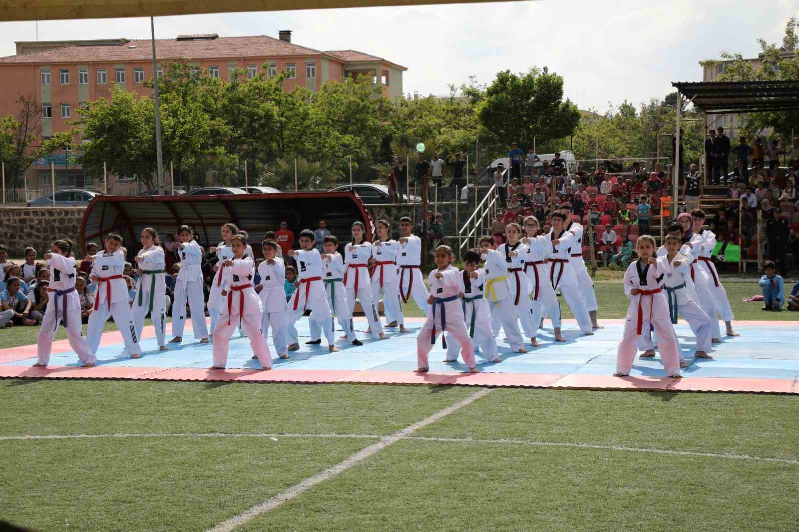 Gaziantep’te çocuklar için yaz tatilinde 11 farklı spor dalında eğitimler başlıyor
