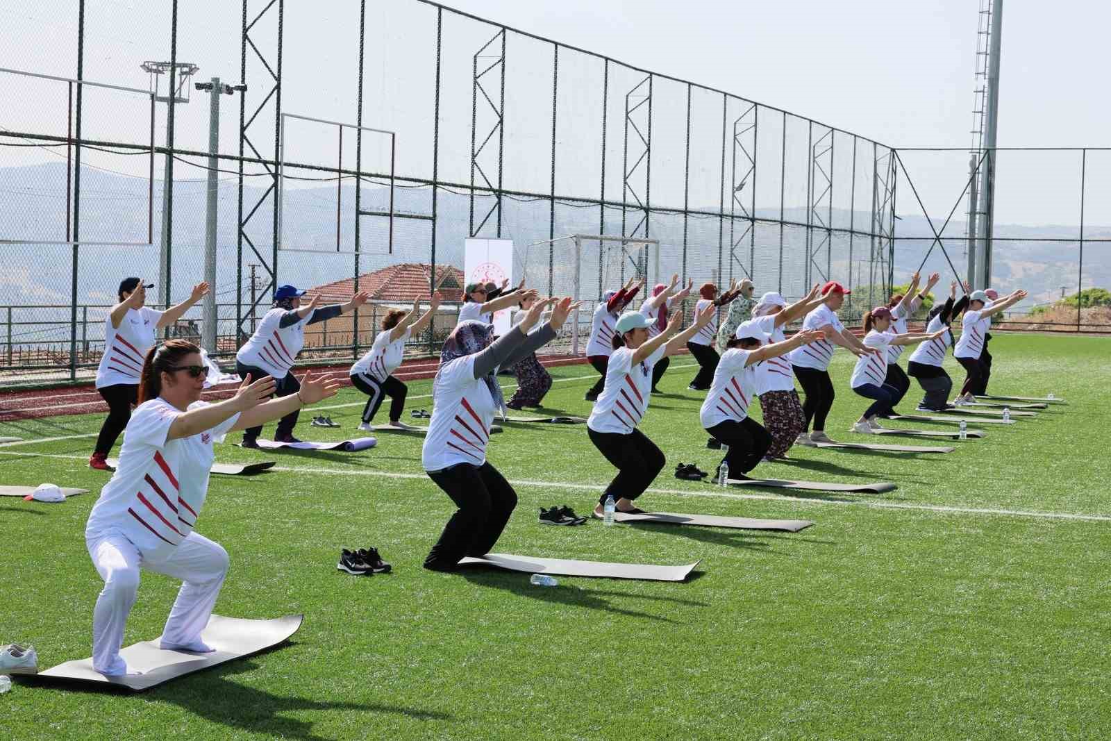 Manisa’da kadınlara yönelik spor etkinlikleri büyük ilgi gördü
