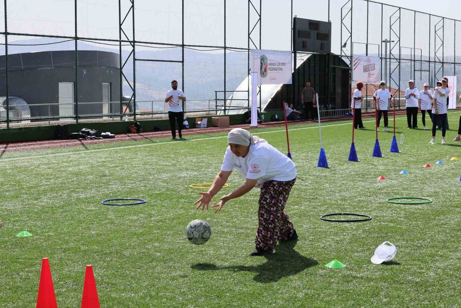 Manisa’da kadınlara yönelik spor etkinlikleri büyük ilgi gördü
