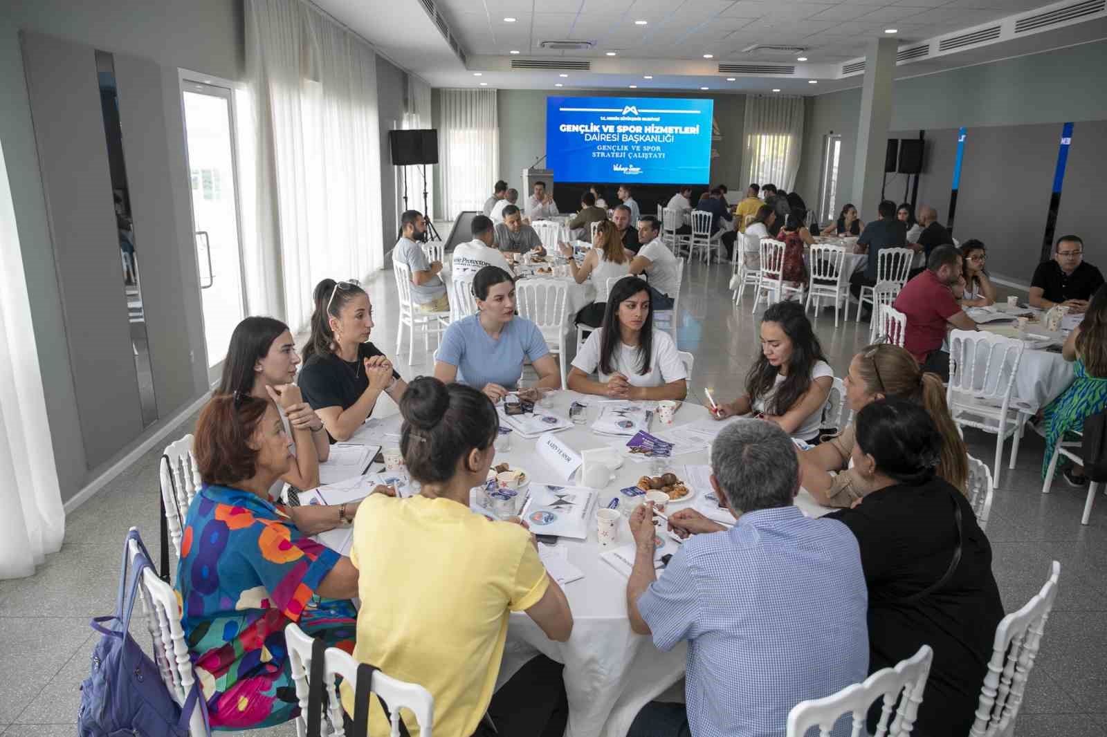 Mersin’de ’Gençlik ve Spor Strateji Çalıştayı’ gerçekleştirildi
