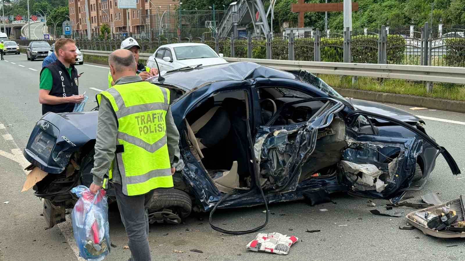 Rize’de meydana gelen kazada anne ve 2 oğlu hayatını kaybetti
