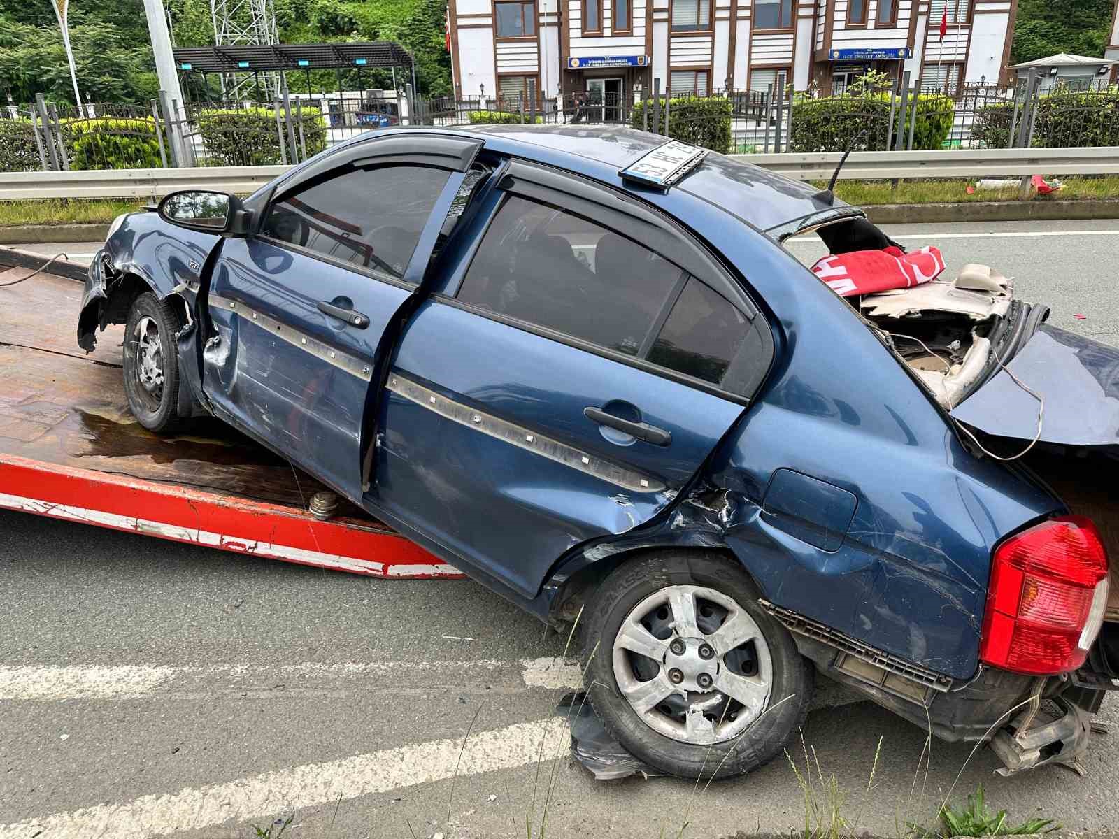 Rize’de meydana gelen kazada anne ve 2 oğlu hayatını kaybetti
