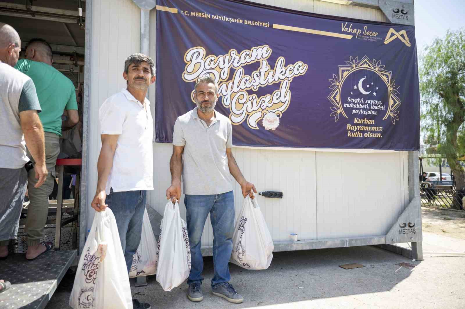 Vatandaşlar, mobil kesim üniteleri ve mezbahalardan ücretsiz faydalandı
