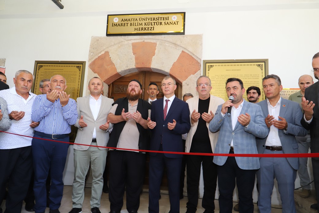 Amasya Üniversitesi İmaret Bilim, Kültür ve Sanat Merkezi dualarla açıldı
