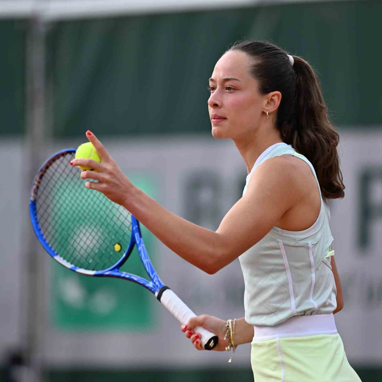 Zeynep Sönmez, bir WTA 500 turnuvasında ilk defa ikinci turda
