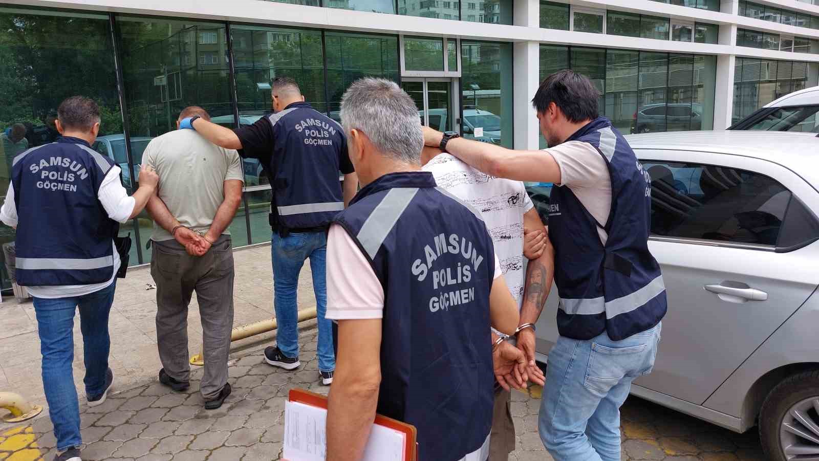 Samsun’da 2 göçmen kaçakçısı polis tarafından yakalandı
