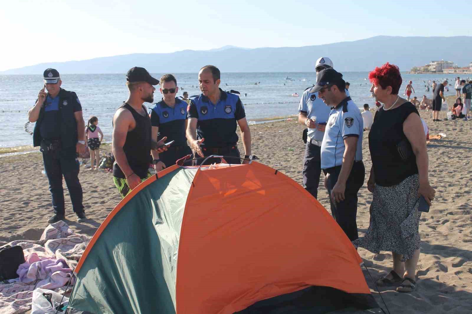 Gemlik sahillerinde çadır operasyonu
