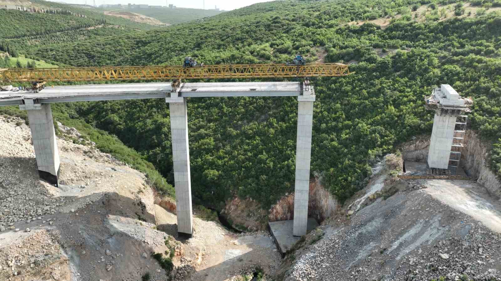 Dilovası Hastane Yolu projesinde ilerleme yüzde 80
