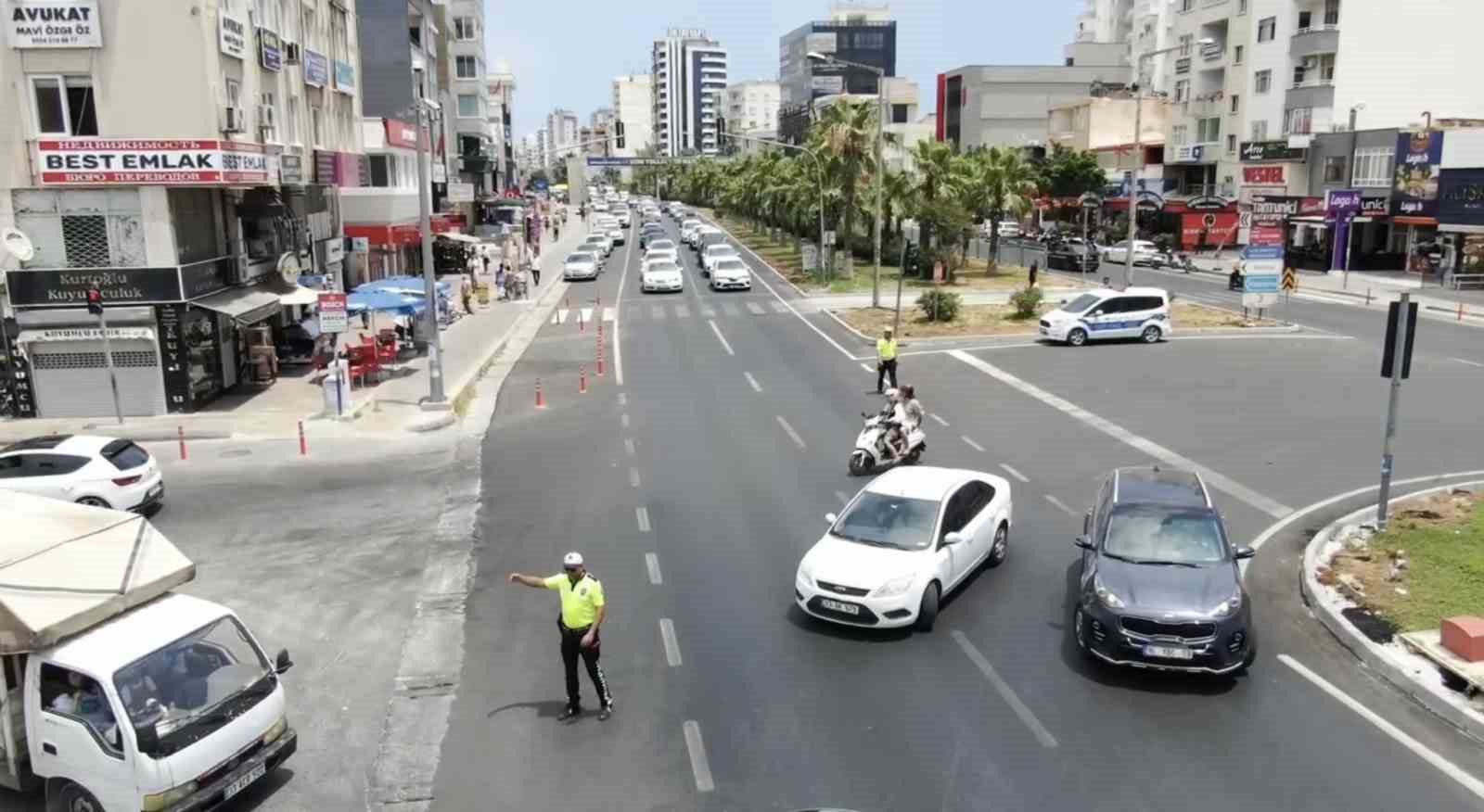 Mersin’de tatil beldelerinde trafik denetimleri sürüyor
