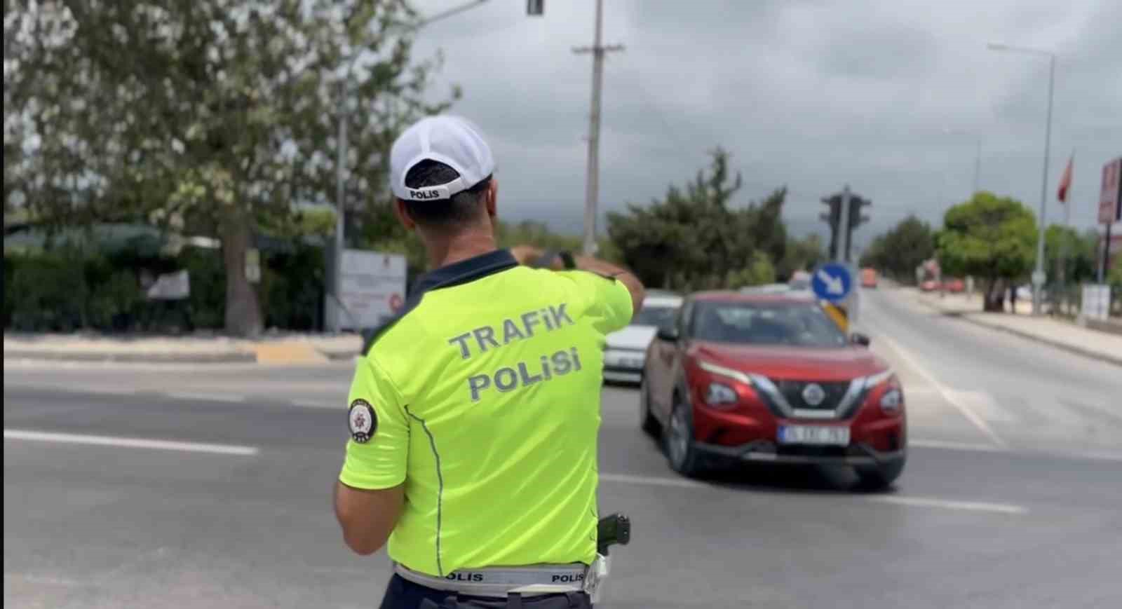 Mersin’de tatil beldelerinde trafik denetimleri sürüyor
