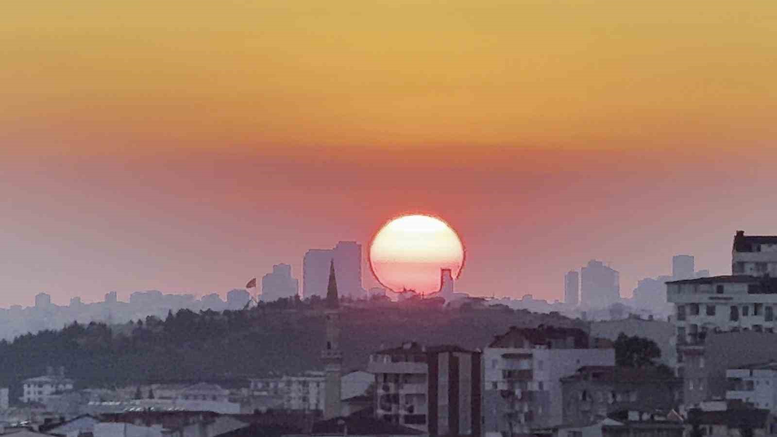 İstanbul’da gün batımı manzarası hayran bıraktı
