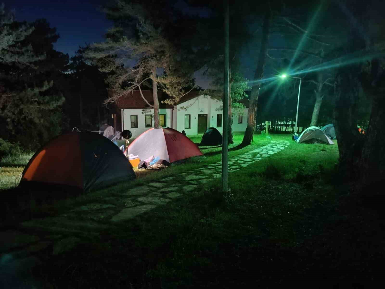 Bayramda Küçükelmalı Tabiat Parkına ziyaretçi akını
