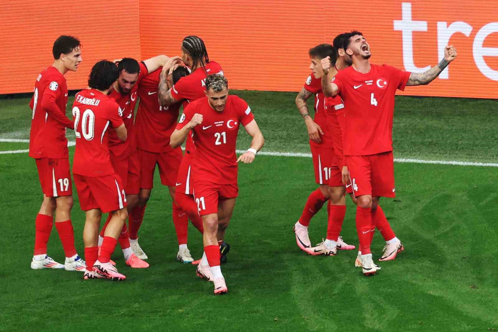 EURO 2024: Türkiye: 1 - Gürcistan: 1 (İlk yarı)
