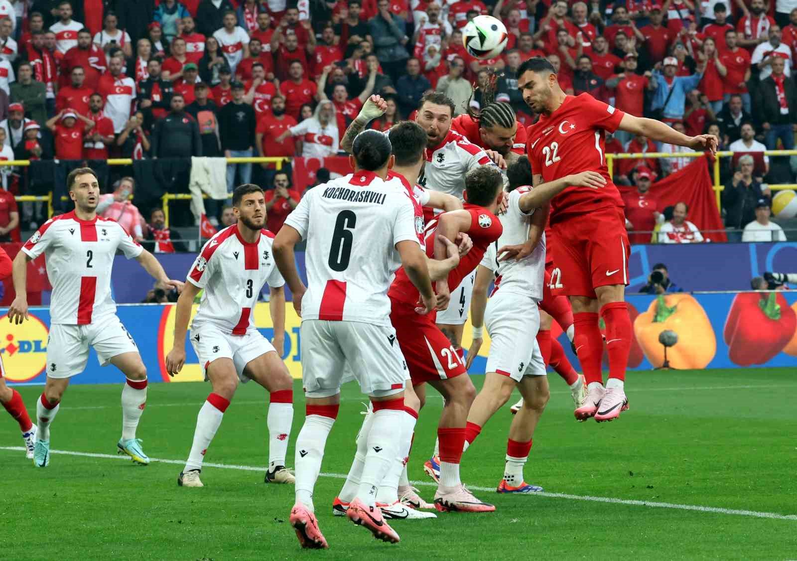 EURO 2024: Türkiye: 1 - Gürcistan: 1 (İlk yarı)
