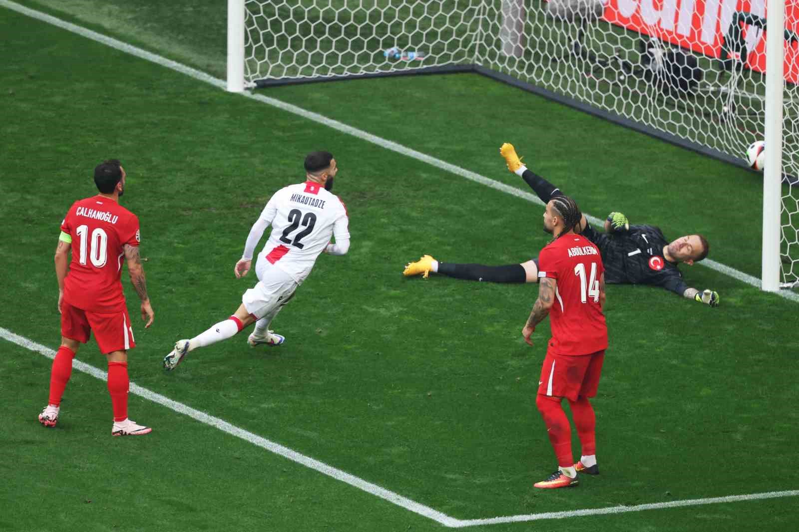 EURO 2024: Türkiye: 1 - Gürcistan: 1 (İlk yarı)
