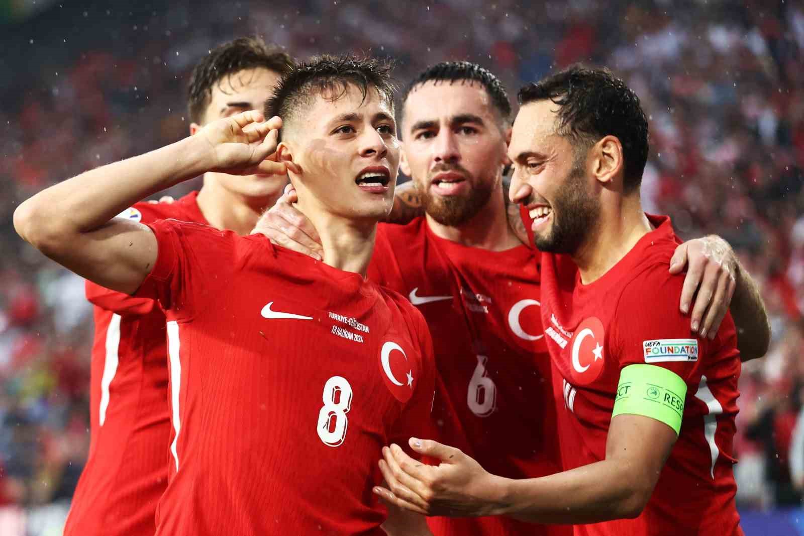 EURO 2024: Türkiye: 3 - Gürcistan: 1 (Maç sonucu)
