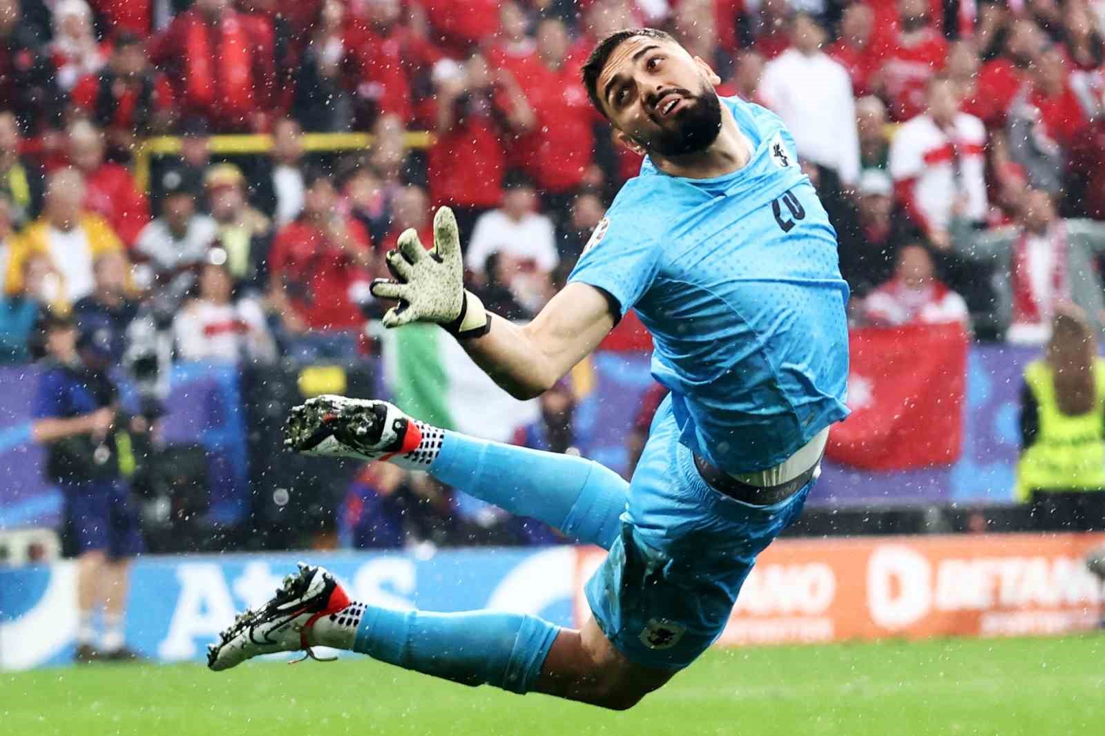 EURO 2024: Türkiye: 3 - Gürcistan: 1 (Maç sonucu)
