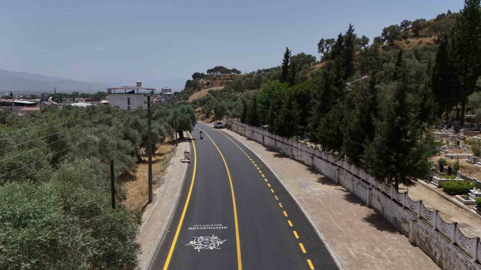 Büyükşehir, Nazilli Dereağzı Caddesi’ni yeniledi
