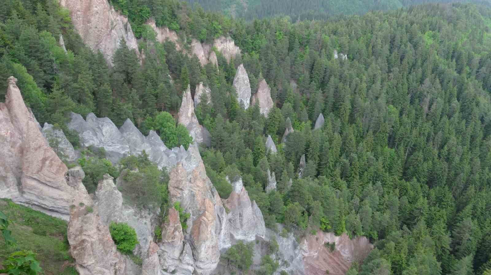 ‘Sakin Şehir’ Şavşat’ın gizli hazinesi: Şavşat Peribacaları
