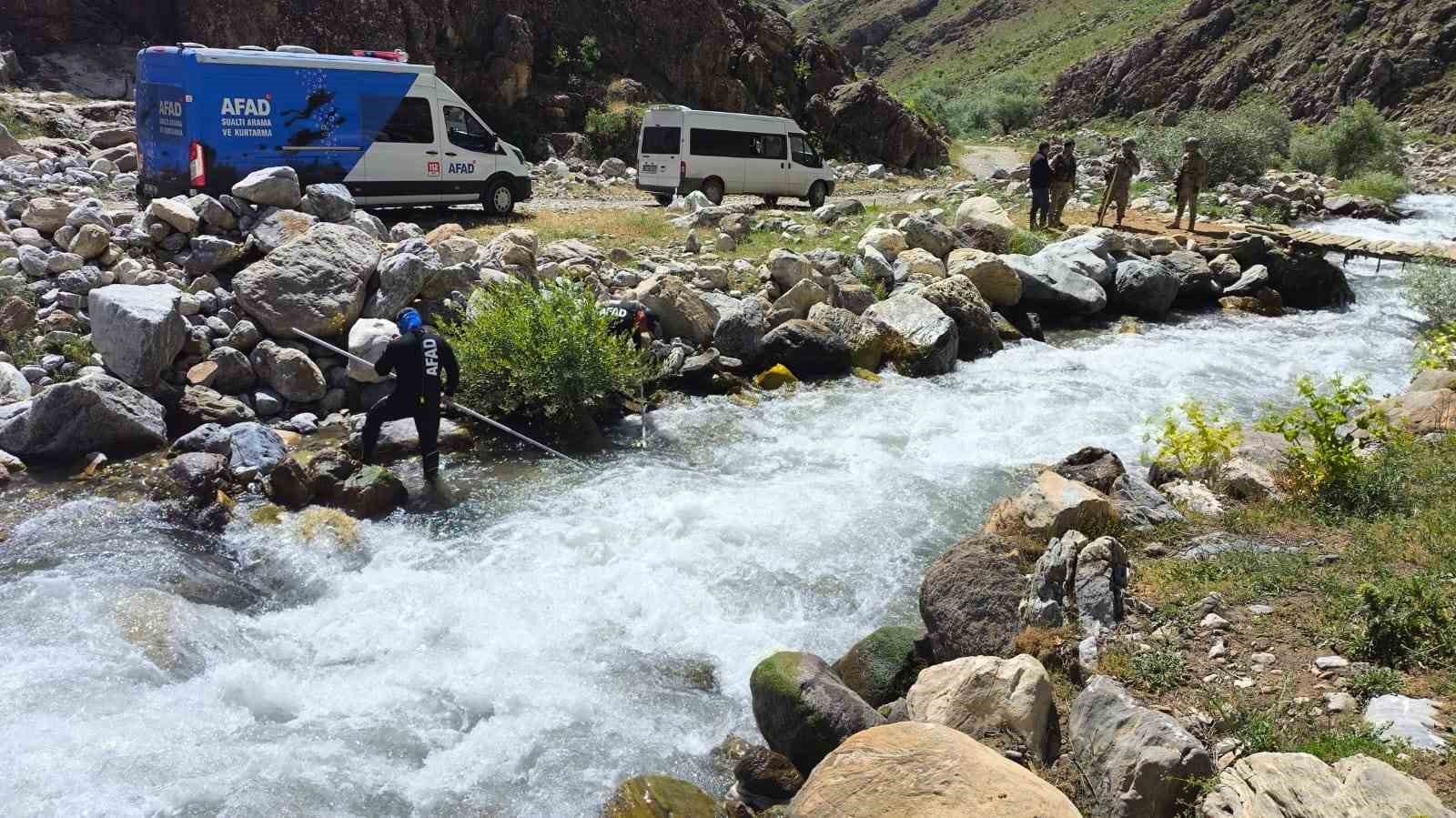 Bahçesaray’da kayıp çocuğun cansız bedenine ulaşıldı
