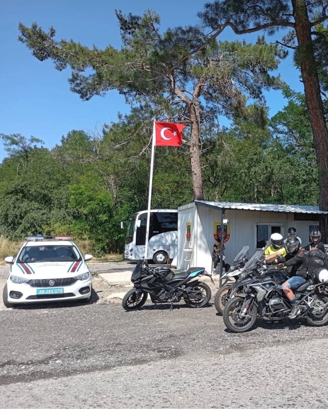 Kırklareli’de motosiklet sürücülerine bayram denetimi
