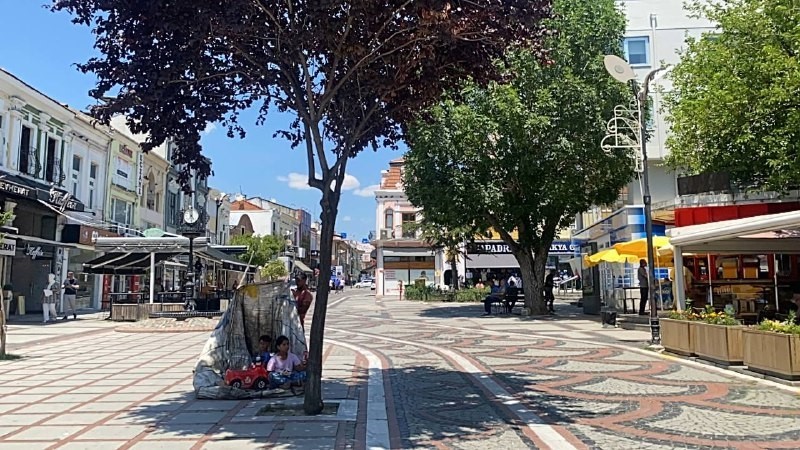 Edirne’de sıcak hava kavurdu, cadde ve sokaklar boş kaldı
