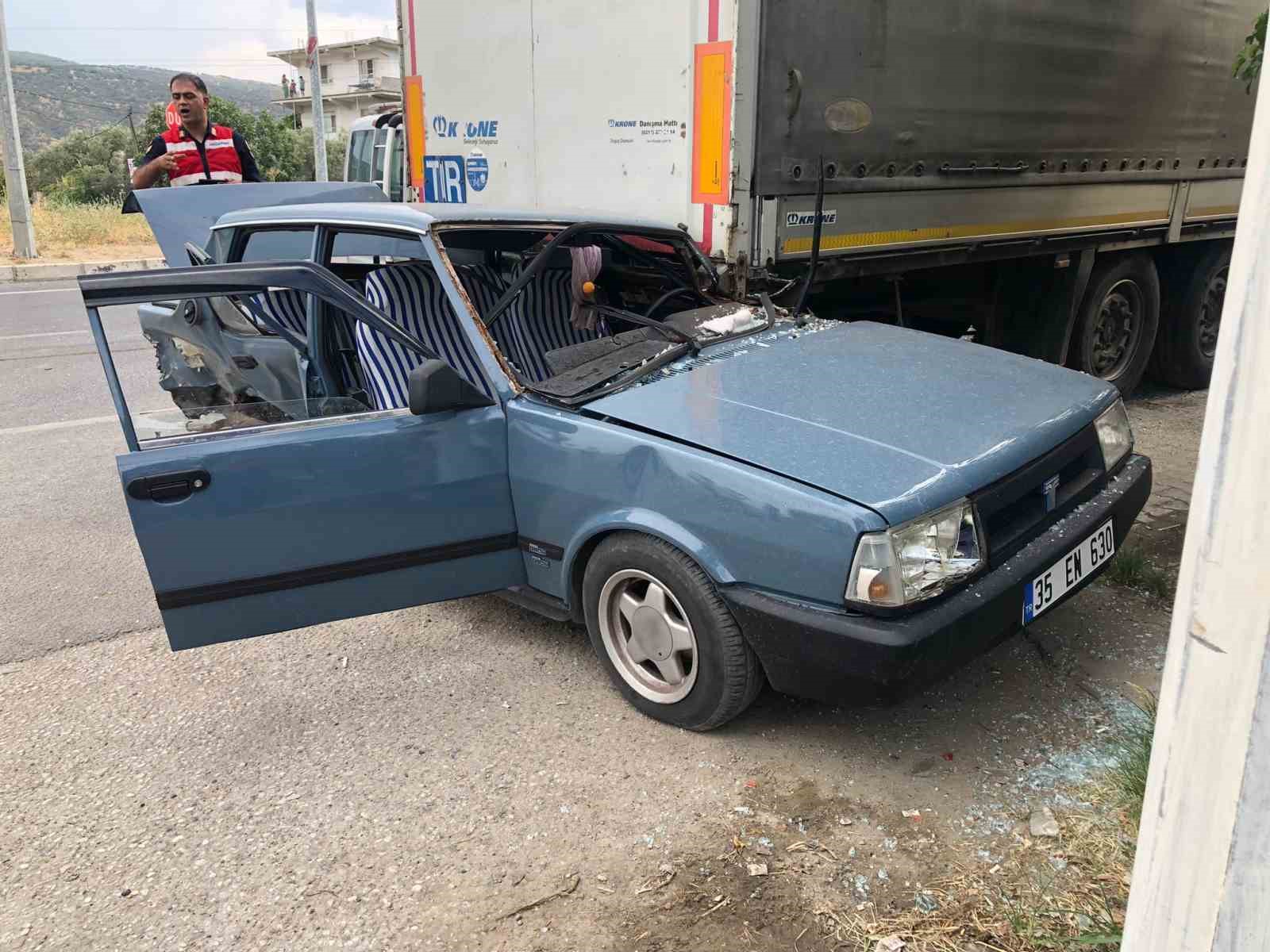 Buharkent’te trafik kazası: 3 yaralı
