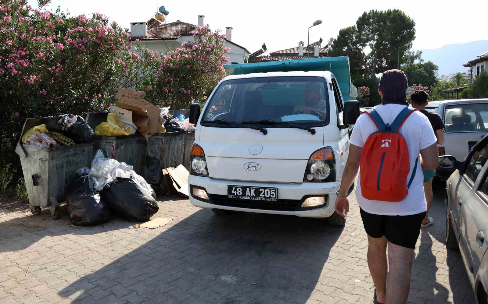 ‘Sakin Kent’te 4 günde 200 ton çöp toplandı
